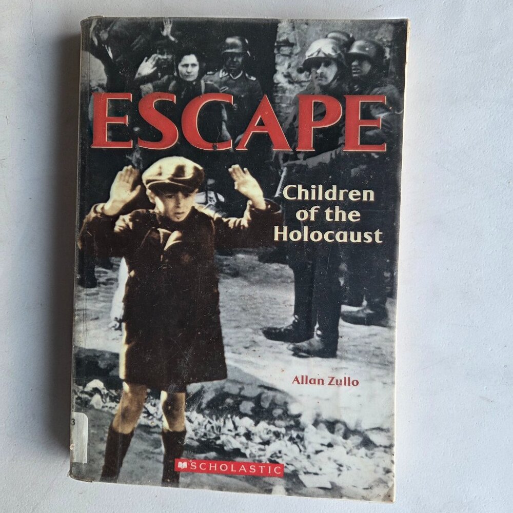 Escape: Children of the Holocaust Allan Zullo Scholastic Level 5 Reading